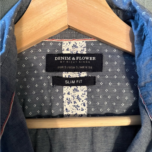 Denim & Flower Men’s Button Down Shirt Size Small - Picture 3 of 3